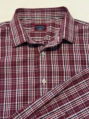 UNTUCKit Men's Burgundy and White Plaid Button-Down Shirt